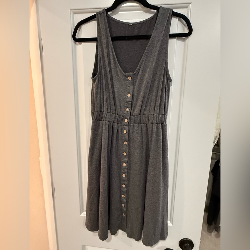 Gray Sleeveless Button-Down Dress